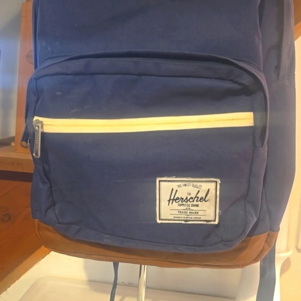 Herschel Supply Co. Pop Quiz Backpack